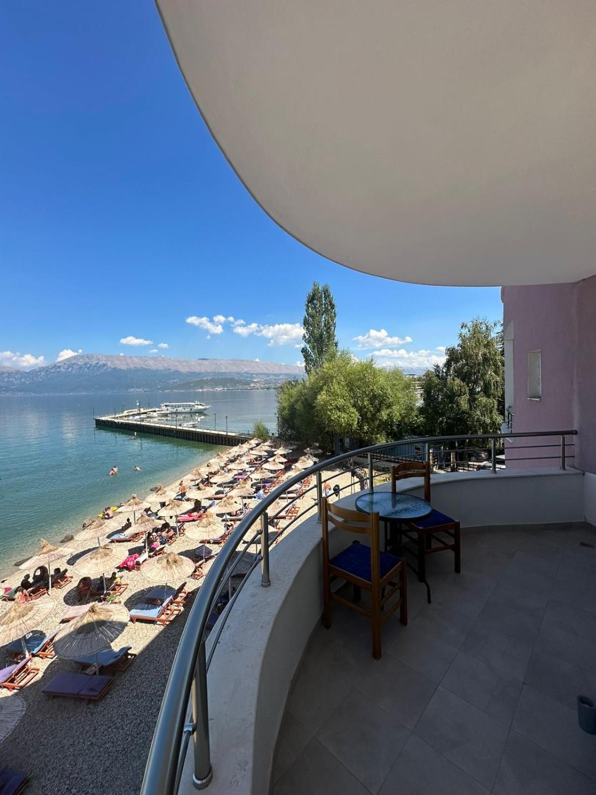 Hotel Demoli Pogradec Exterior photo