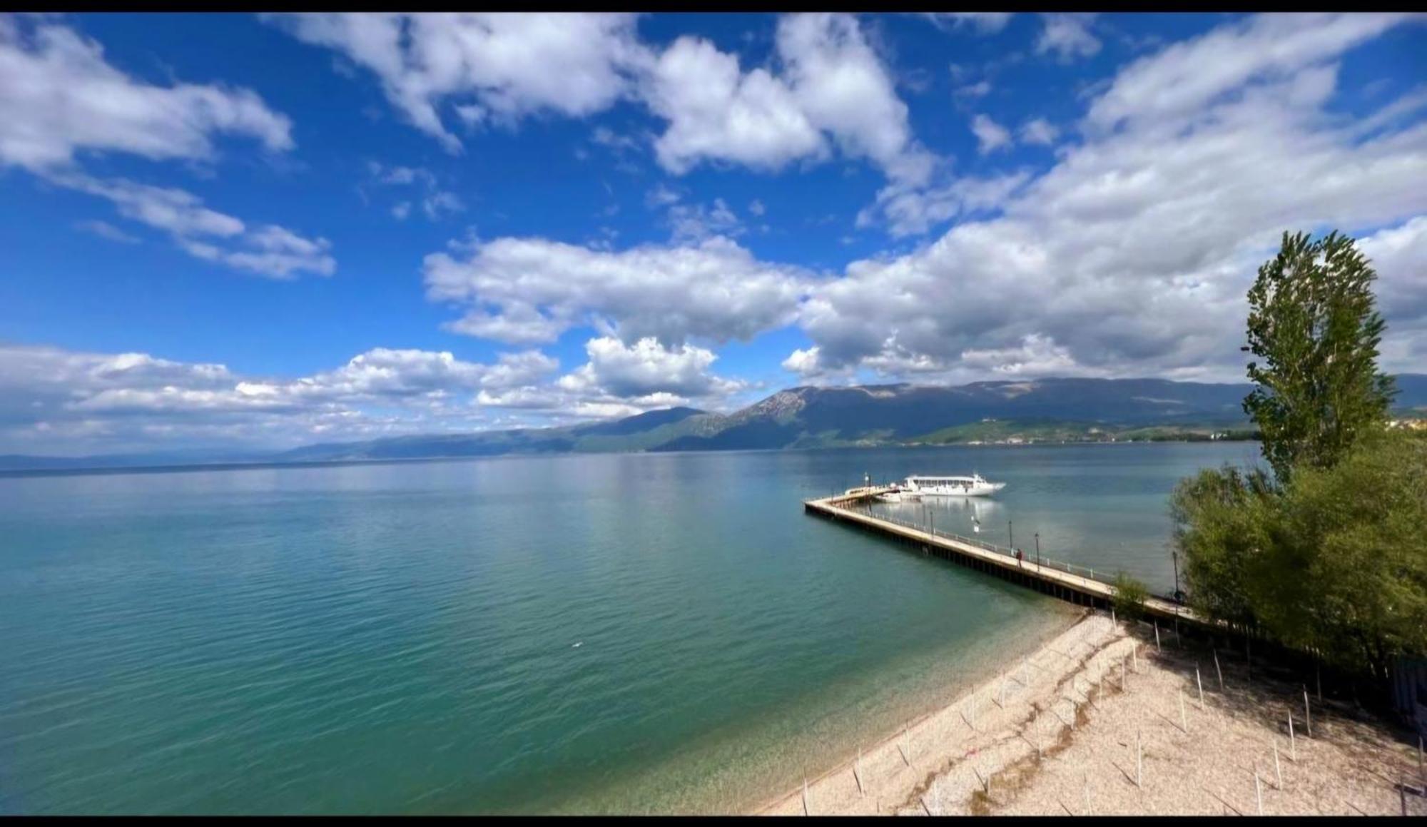 Hotel Demoli Pogradec Exterior photo